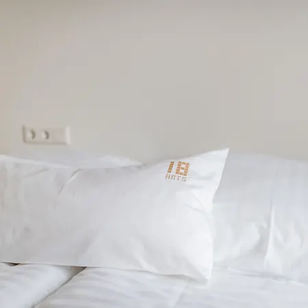 18arts - Living In A Gallery! 4* Kolonia