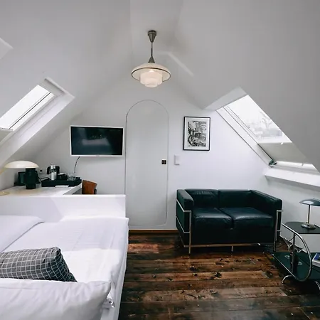 Otel 18arts - Living In A Gallery! Köln