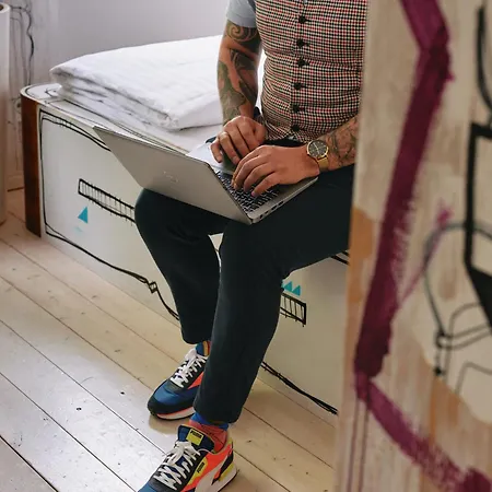 18arts - Living In A Gallery! 4* Köln