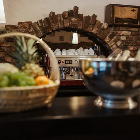 18arts - Living In A Gallery! فندق كولونيا