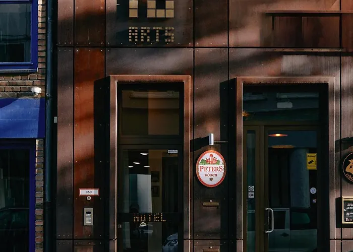 18arts - Living In A Gallery! Cologne