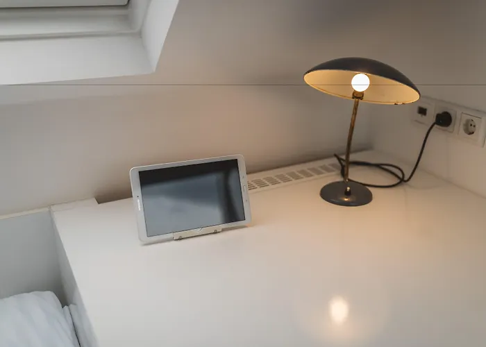 18arts - Living In A Gallery! 4* Cologne