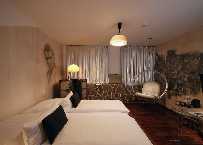 18arts - Living In A Gallery! 科隆