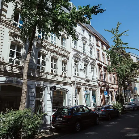 18arts - Living In A Gallery! Hotel 4*