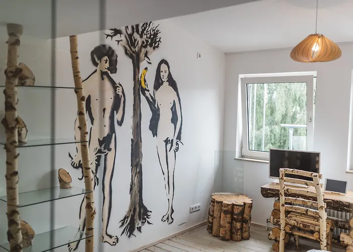 18arts - Living In A Gallery! Hotel Keulen