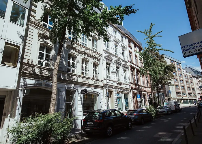 18arts - Living In A Gallery! Hotel 4*