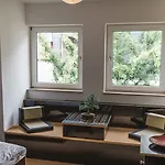 호텔 18arts - Living In A Gallery!