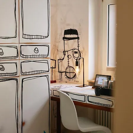 18arts - Living In A Gallery! Cologne