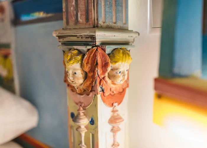 18arts - Living In A Gallery! 4* ケルン