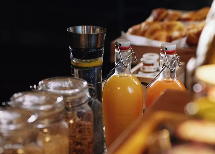 18arts - Living In A Gallery! ホテル ケルン